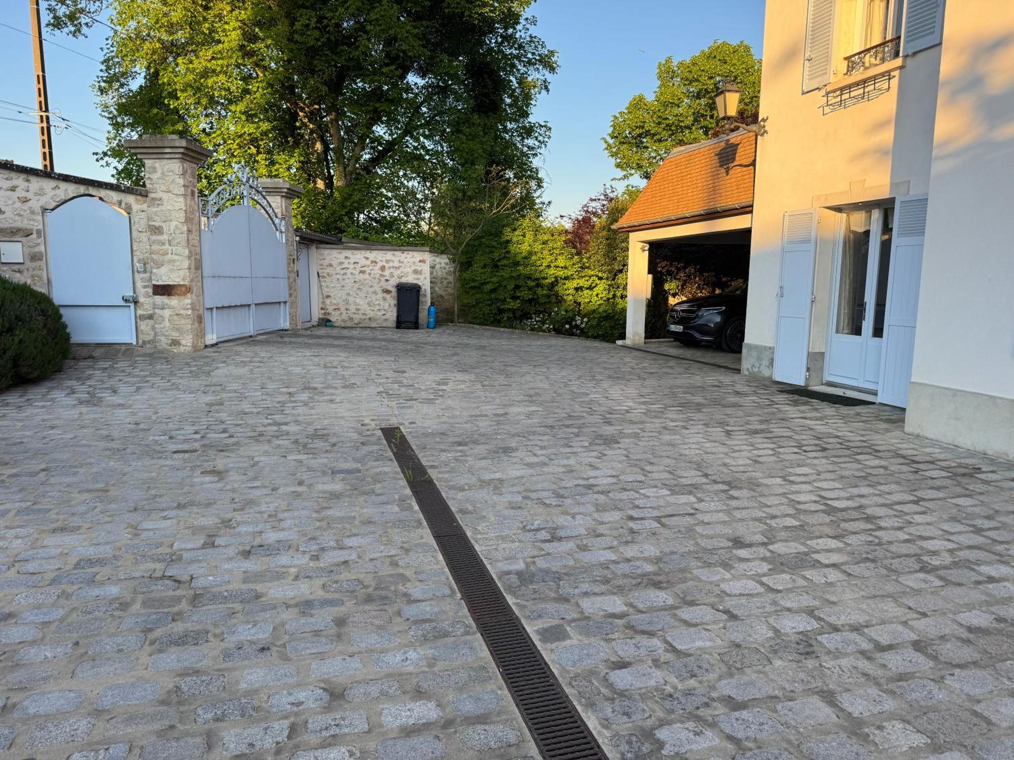 Chestnut House Appartment Le Mee-sur-Seine Exterior photo